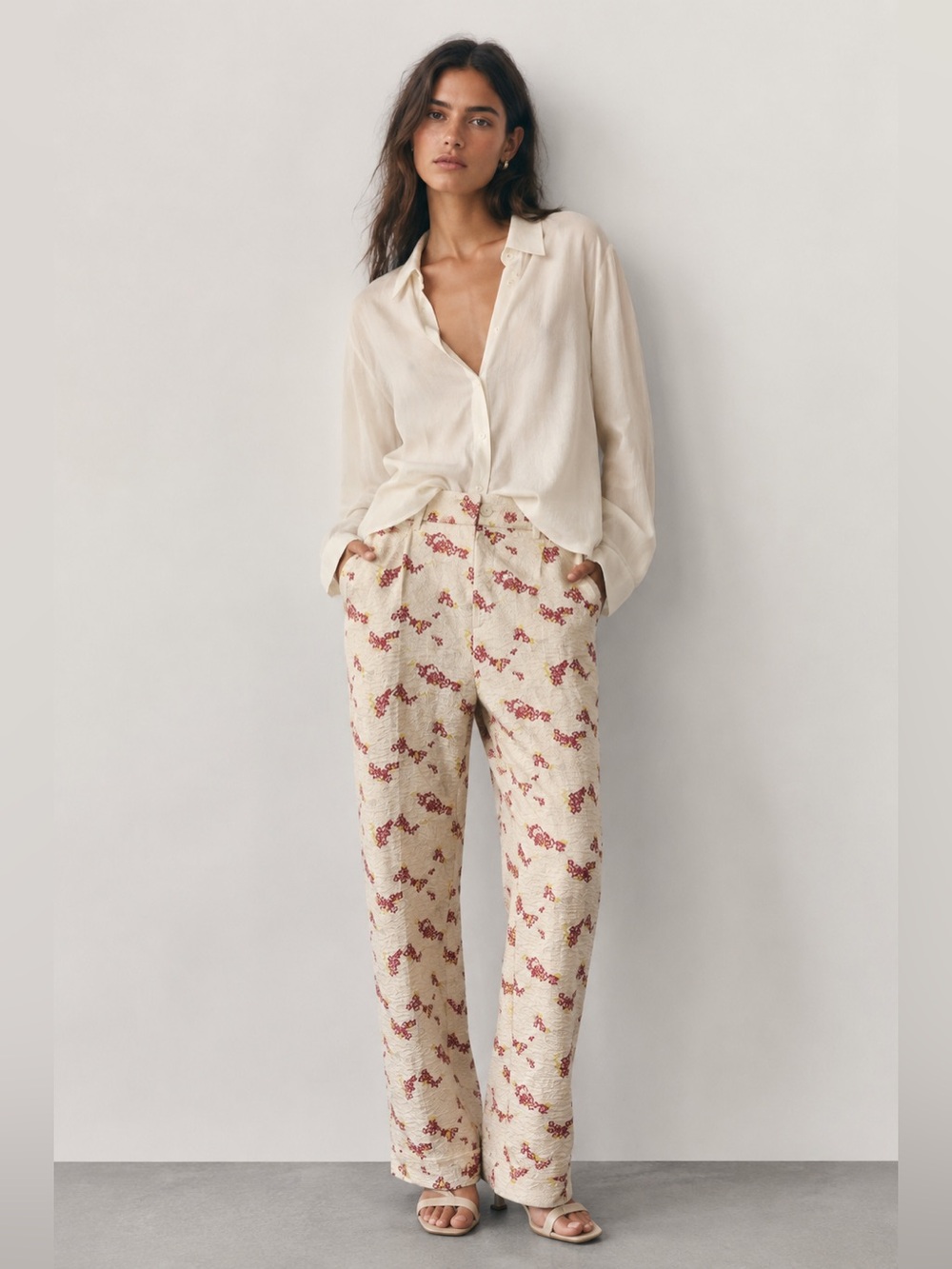 NWT Zara ZW Collection Floral Printed Mid Rise Cream Red Trousers